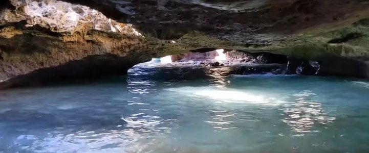 Oahu Hawaii Mermaid Cave